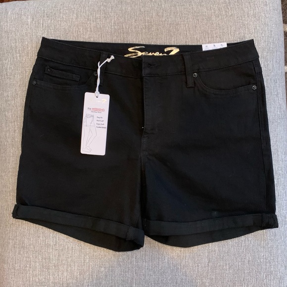 NWT Seven the Weekend Mid Rise Short - Picture 1 of 5